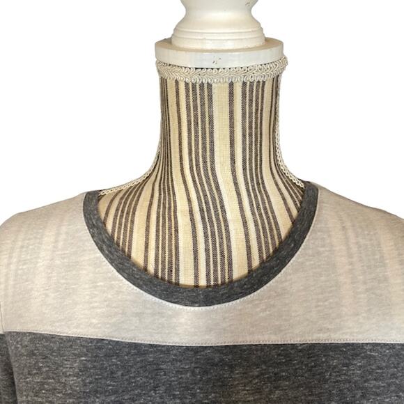 Charlotte Russe Gray Color-block Casual T-shirt Women Sz S - Picture 5 of 9